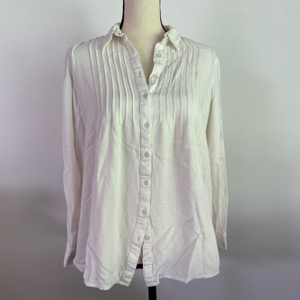 INGRID & ISABEL WHITE BUTTON UP